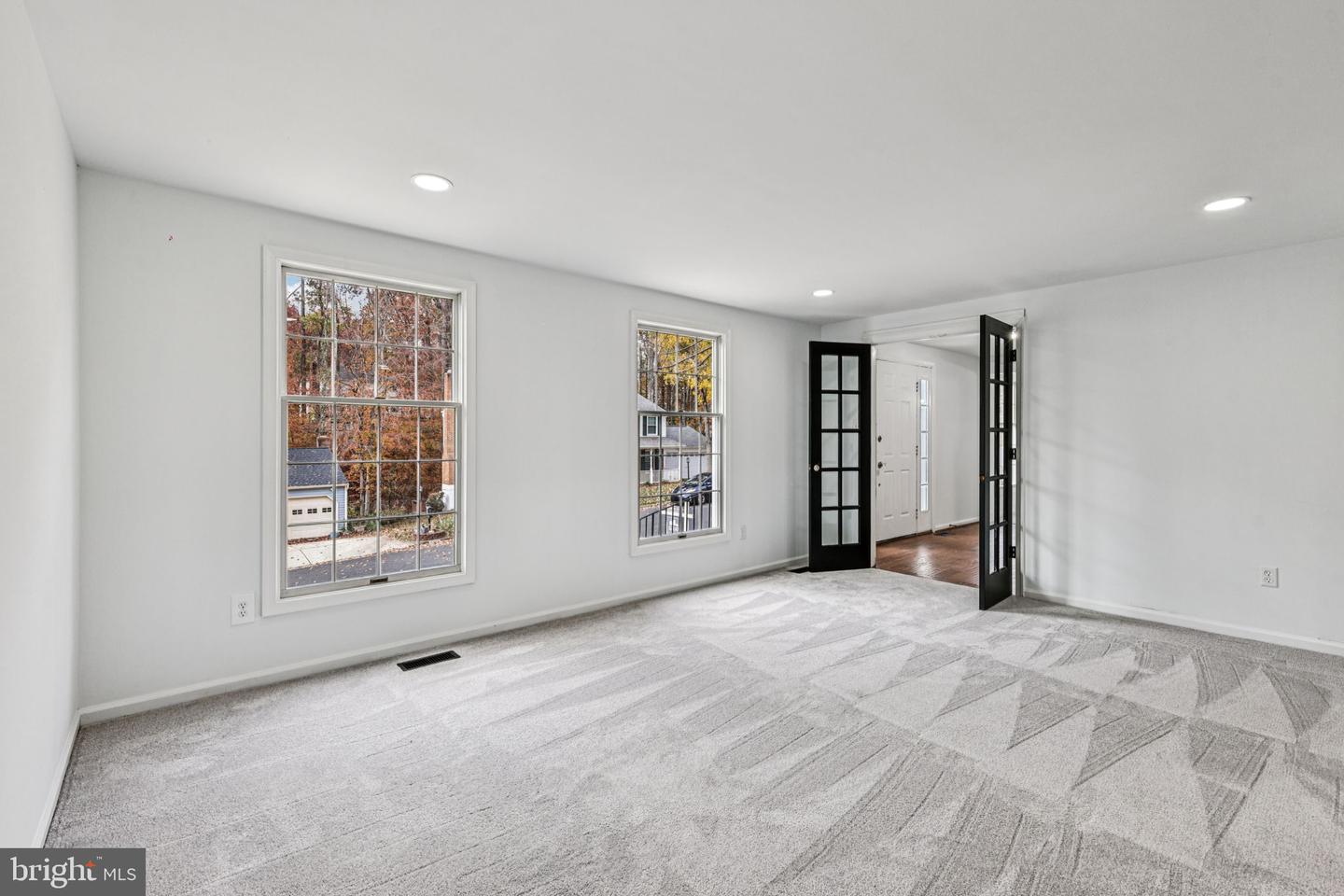 15331 EDGEHILL DR, DUMFRIES, Virginia 22025, 5 Bedrooms Bedrooms, ,3 BathroomsBathrooms,Residential,For sale,15331 EDGEHILL DR,VAPW2106502 MLS # VAPW2106502 15331 EDGEHILL DR, DUMFRIES, Virginia 22025, 5 Bedrooms Bedrooms, ,3 BathroomsBathrooms,Residential,For sale,15331 EDGEHILL DR,VAPW2106502 MLS # VAPW2106502