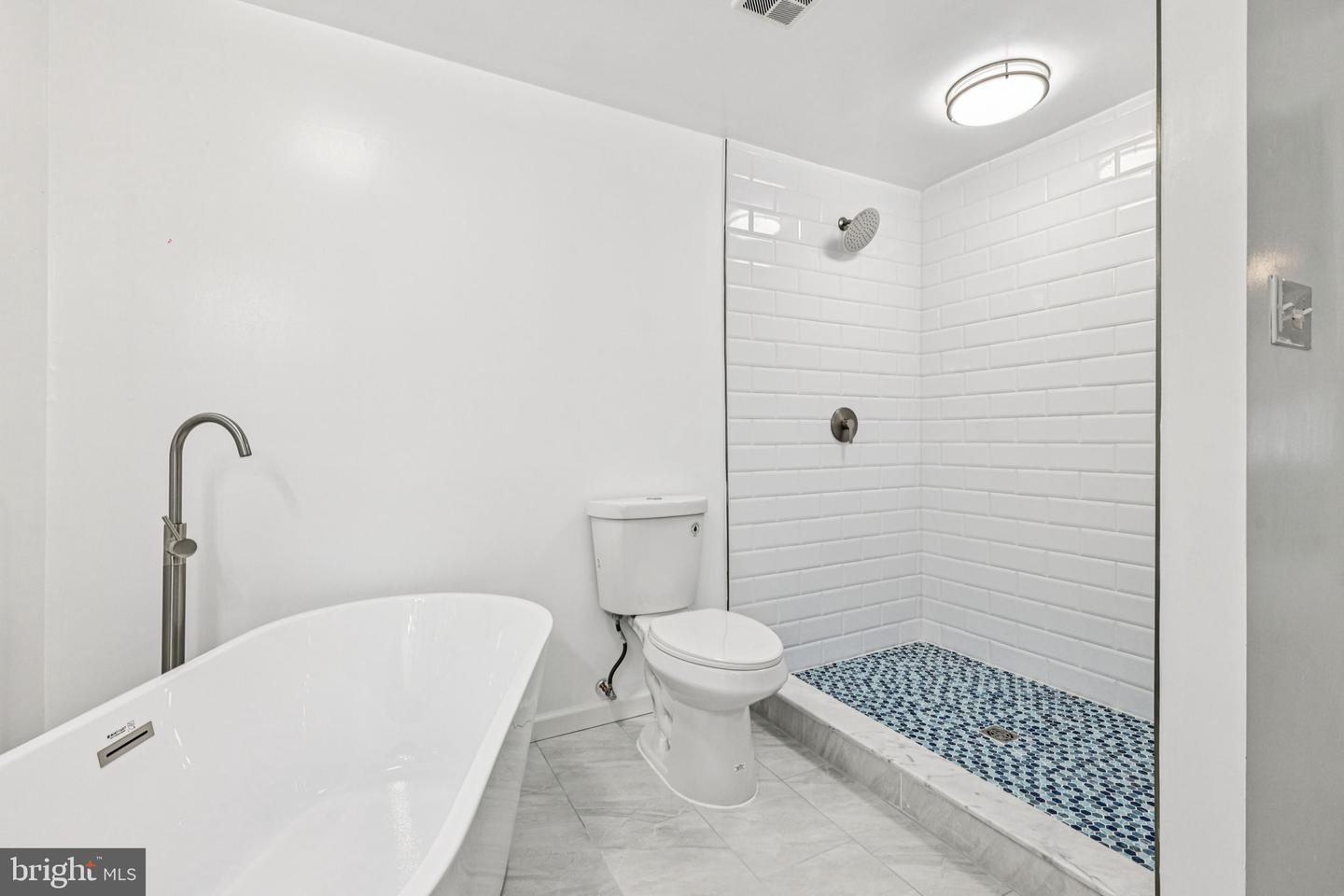 15331 EDGEHILL DR, DUMFRIES, Virginia 22025, 5 Bedrooms Bedrooms, ,3 BathroomsBathrooms,Residential,For sale,15331 EDGEHILL DR,VAPW2106502 MLS # VAPW2106502 15331 EDGEHILL DR, DUMFRIES, Virginia 22025, 5 Bedrooms Bedrooms, ,3 BathroomsBathrooms,Residential,For sale,15331 EDGEHILL DR,VAPW2106502 MLS # VAPW2106502