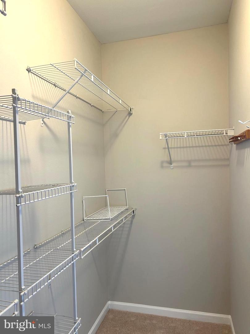 12933 CENTRE PARK CIR #305, HERNDON, Virginia 20171, 1 Bedroom Bedrooms, ,1 BathroomBathrooms,Residential,For sale,12933 CENTRE PARK CIR #305,VAFX2275902 MLS # VAFX2275902 12933 CENTRE PARK CIR #305, HERNDON, Virginia 20171, 1 Bedroom Bedrooms, ,1 BathroomBathrooms,Residential,For sale,12933 CENTRE PARK CIR #305,VAFX2275902 MLS # VAFX2275902