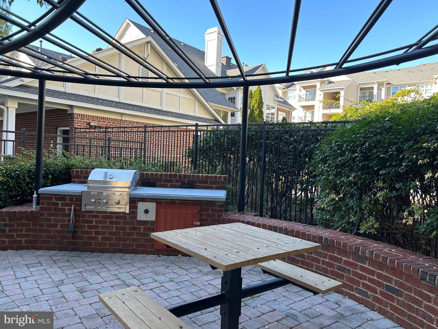 12933 CENTRE PARK CIR #305, HERNDON, Virginia 20171, 1 Bedroom Bedrooms, ,1 BathroomBathrooms,Residential,For sale,12933 CENTRE PARK CIR #305,VAFX2275902 MLS # VAFX2275902 12933 CENTRE PARK CIR #305, HERNDON, Virginia 20171, 1 Bedroom Bedrooms, ,1 BathroomBathrooms,Residential,For sale,12933 CENTRE PARK CIR #305,VAFX2275902 MLS # VAFX2275902