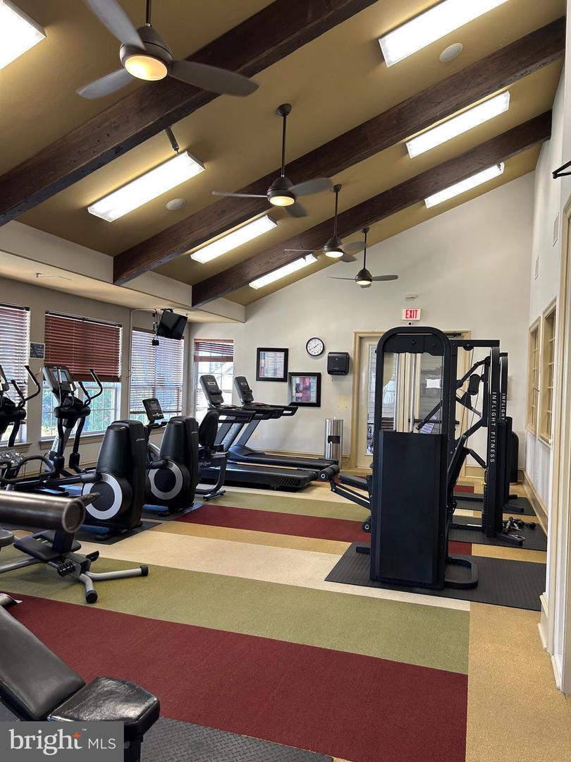 12933 CENTRE PARK CIR #305, HERNDON, Virginia 20171, 1 Bedroom Bedrooms, ,1 BathroomBathrooms,Residential,For sale,12933 CENTRE PARK CIR #305,VAFX2275902 MLS # VAFX2275902 12933 CENTRE PARK CIR #305, HERNDON, Virginia 20171, 1 Bedroom Bedrooms, ,1 BathroomBathrooms,Residential,For sale,12933 CENTRE PARK CIR #305,VAFX2275902 MLS # VAFX2275902