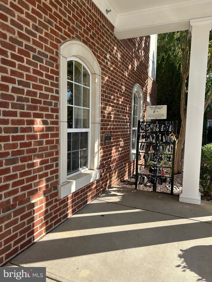 12933 CENTRE PARK CIR #305, HERNDON, Virginia 20171, 1 Bedroom Bedrooms, ,1 BathroomBathrooms,Residential,For sale,12933 CENTRE PARK CIR #305,VAFX2275902 MLS # VAFX2275902 12933 CENTRE PARK CIR #305, HERNDON, Virginia 20171, 1 Bedroom Bedrooms, ,1 BathroomBathrooms,Residential,For sale,12933 CENTRE PARK CIR #305,VAFX2275902 MLS # VAFX2275902