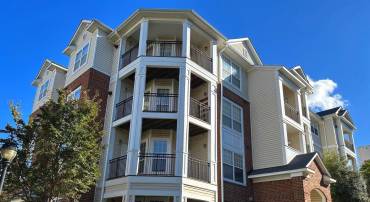 12933 CENTRE PARK CIR #305, HERNDON, Virginia 20171, 1 Bedroom Bedrooms, ,1 BathroomBathrooms,Residential,For sale,12933 CENTRE PARK CIR #305,VAFX2275902 MLS # VAFX2275902