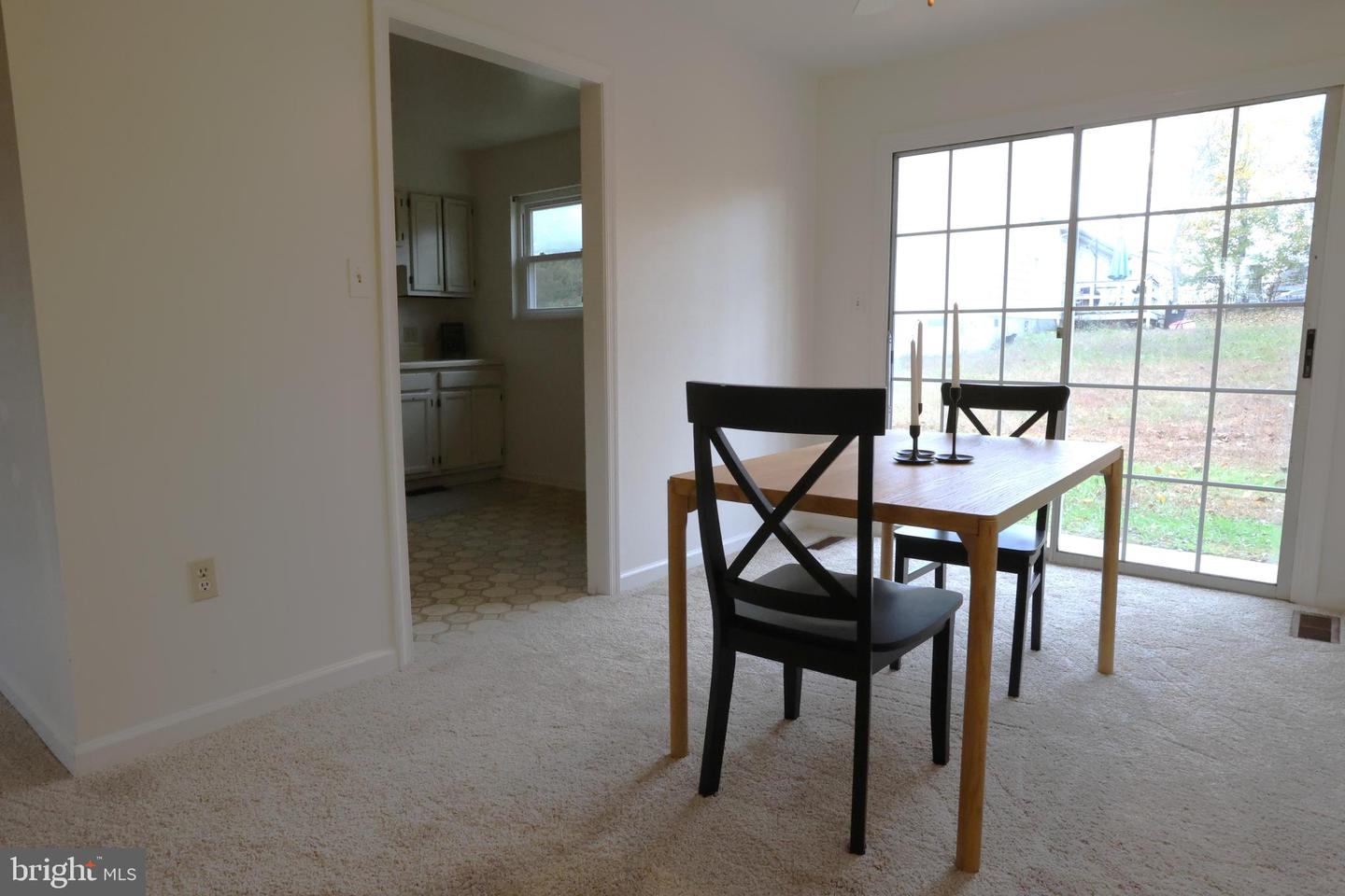 85 BREEZEWOOD DR, FREDERICKSBURG, Virginia 22407, 3 Bedrooms Bedrooms, ,2 BathroomsBathrooms,Residential,For sale,85 BREEZEWOOD DR,VASP2037228 MLS # VASP2037228