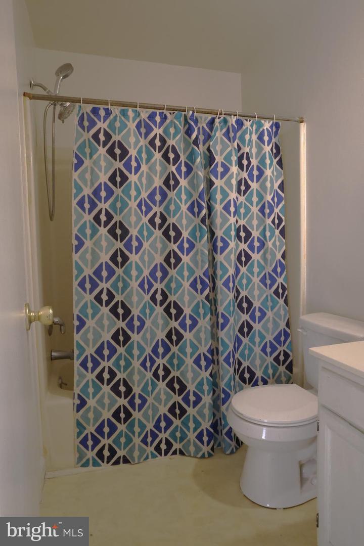 85 BREEZEWOOD DR, FREDERICKSBURG, Virginia 22407, 3 Bedrooms Bedrooms, ,2 BathroomsBathrooms,Residential,For sale,85 BREEZEWOOD DR,VASP2037228 MLS # VASP2037228