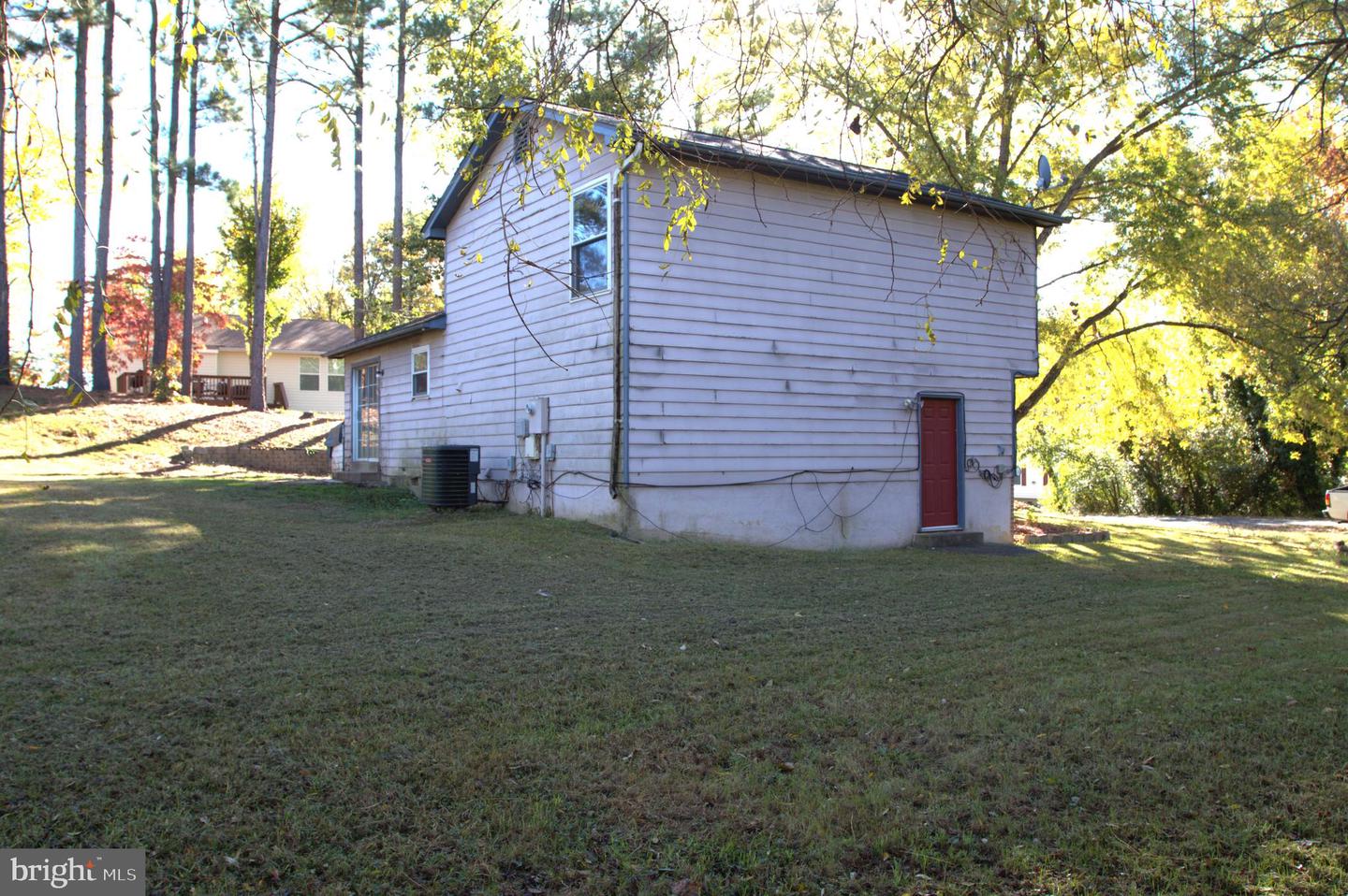 85 BREEZEWOOD DR, FREDERICKSBURG, Virginia 22407, 3 Bedrooms Bedrooms, ,2 BathroomsBathrooms,Residential,For sale,85 BREEZEWOOD DR,VASP2037228 MLS # VASP2037228