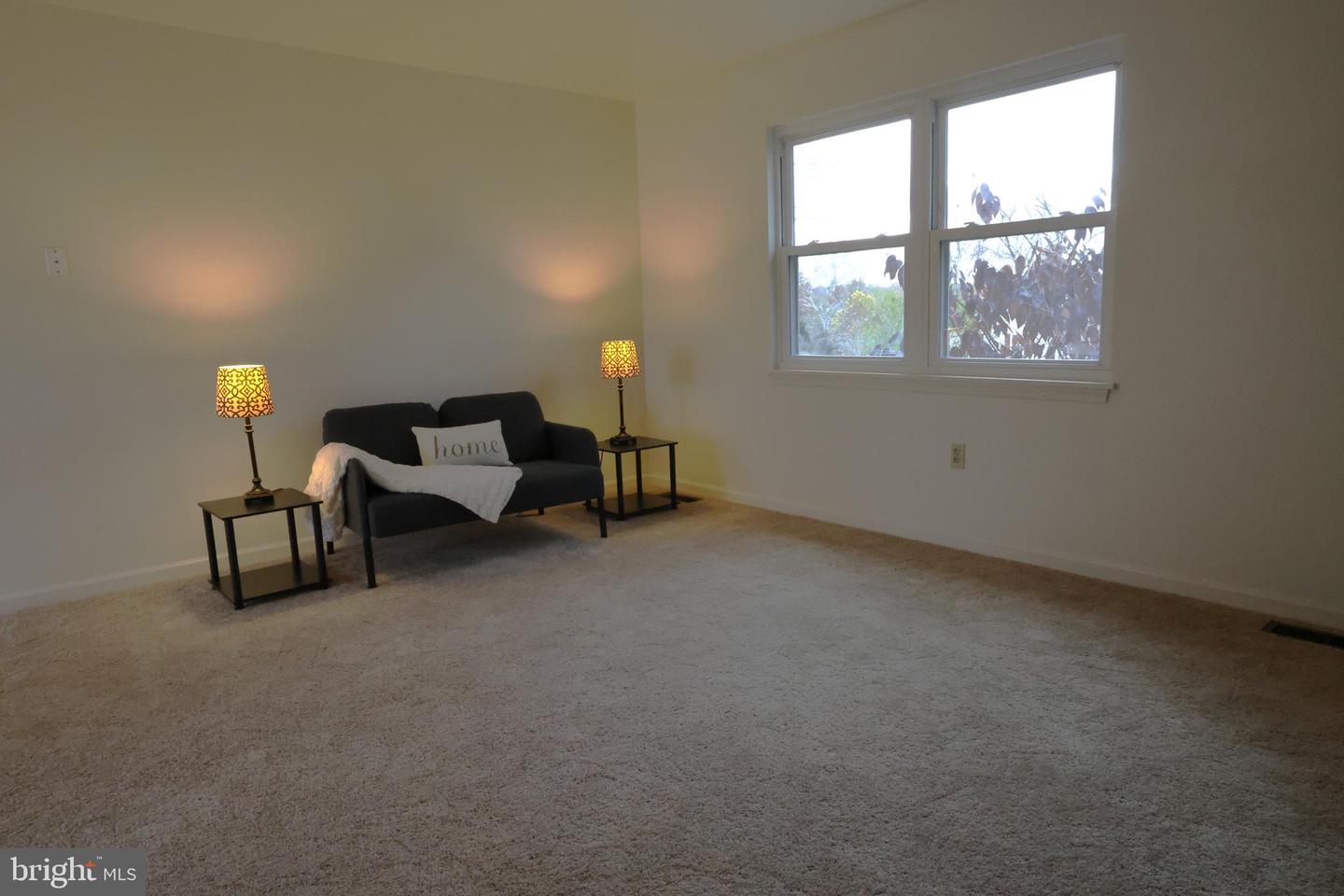 85 BREEZEWOOD DR, FREDERICKSBURG, Virginia 22407, 3 Bedrooms Bedrooms, ,2 BathroomsBathrooms,Residential,For sale,85 BREEZEWOOD DR,VASP2037228 MLS # VASP2037228