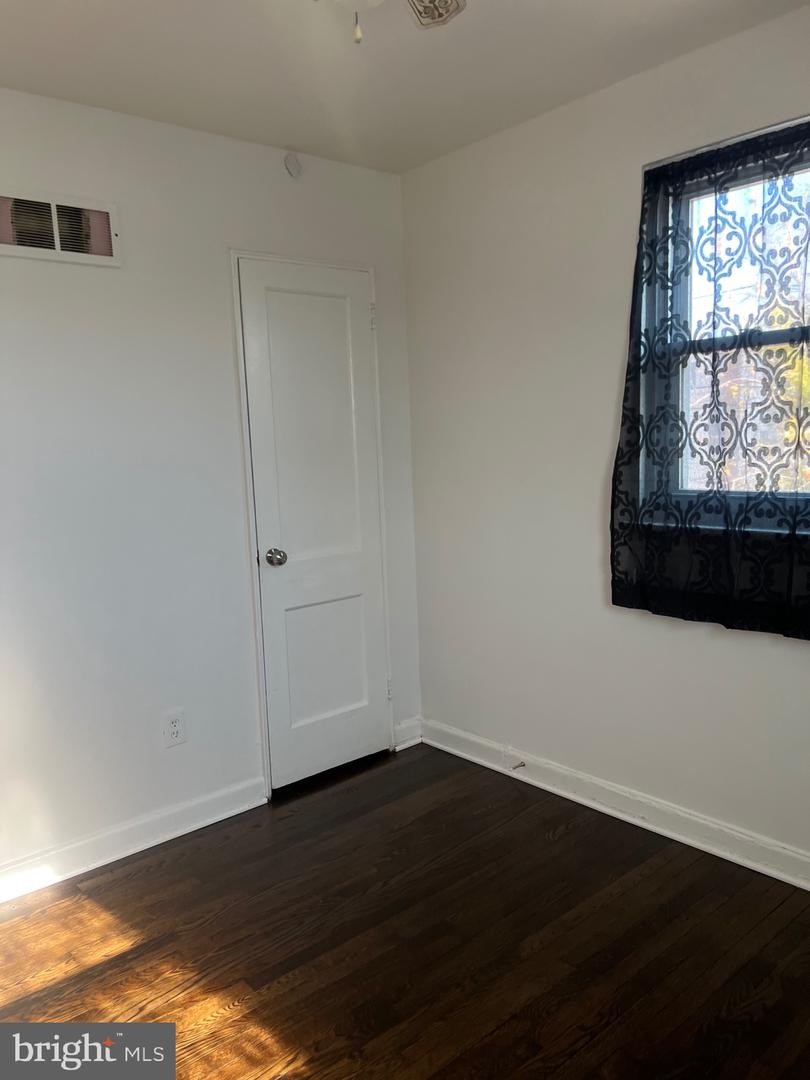 627 FORRESTER ST SE, WASHINGTON, District Of Columbia 20032, 5 Bedrooms Bedrooms, ,2 BathroomsBathrooms,Residential,For sale,627 FORRESTER ST SE,DCDC2229320 MLS # DCDC2229320