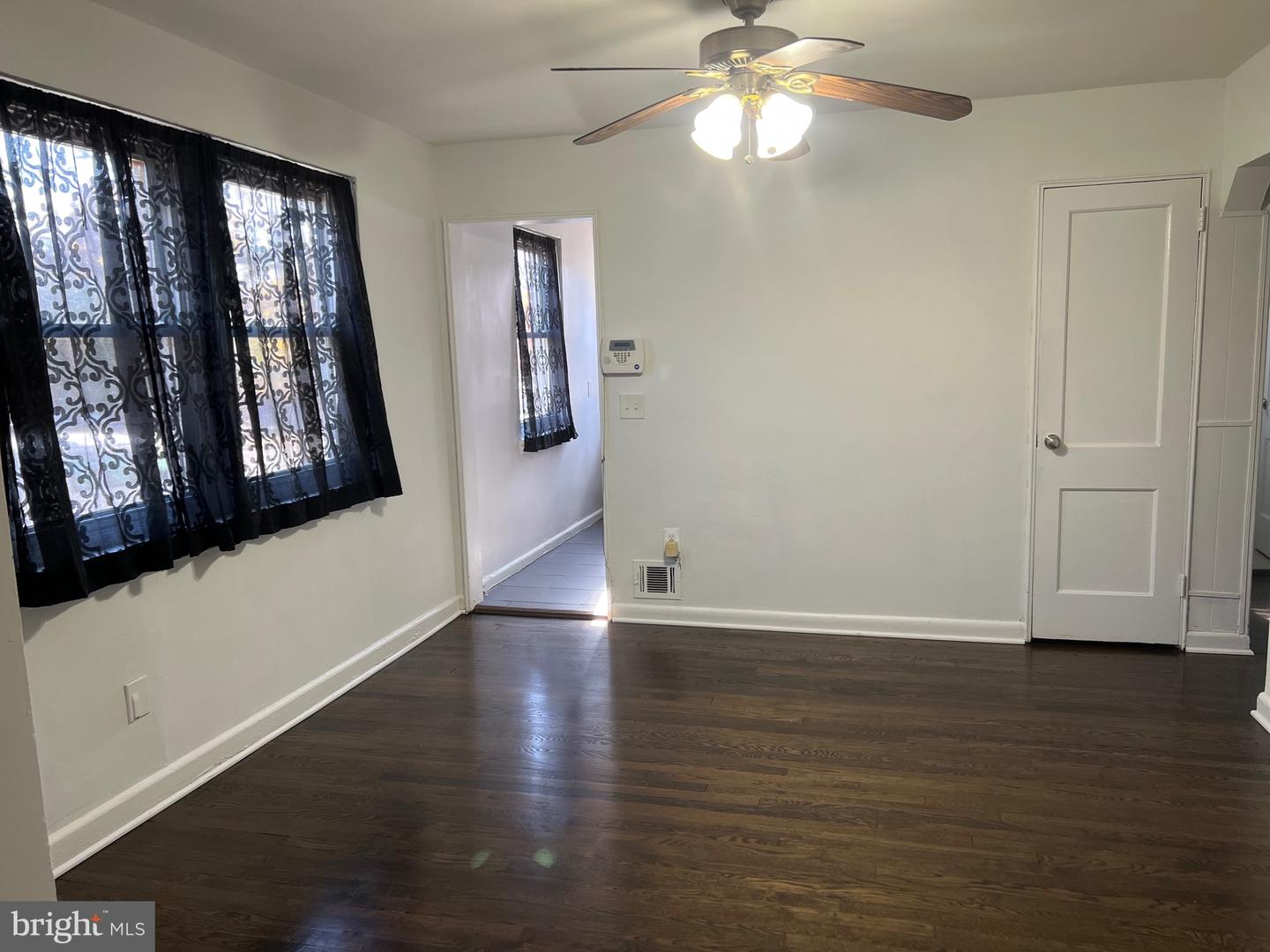 627 FORRESTER ST SE, WASHINGTON, District Of Columbia 20032, 5 Bedrooms Bedrooms, ,2 BathroomsBathrooms,Residential,For sale,627 FORRESTER ST SE,DCDC2229320 MLS # DCDC2229320