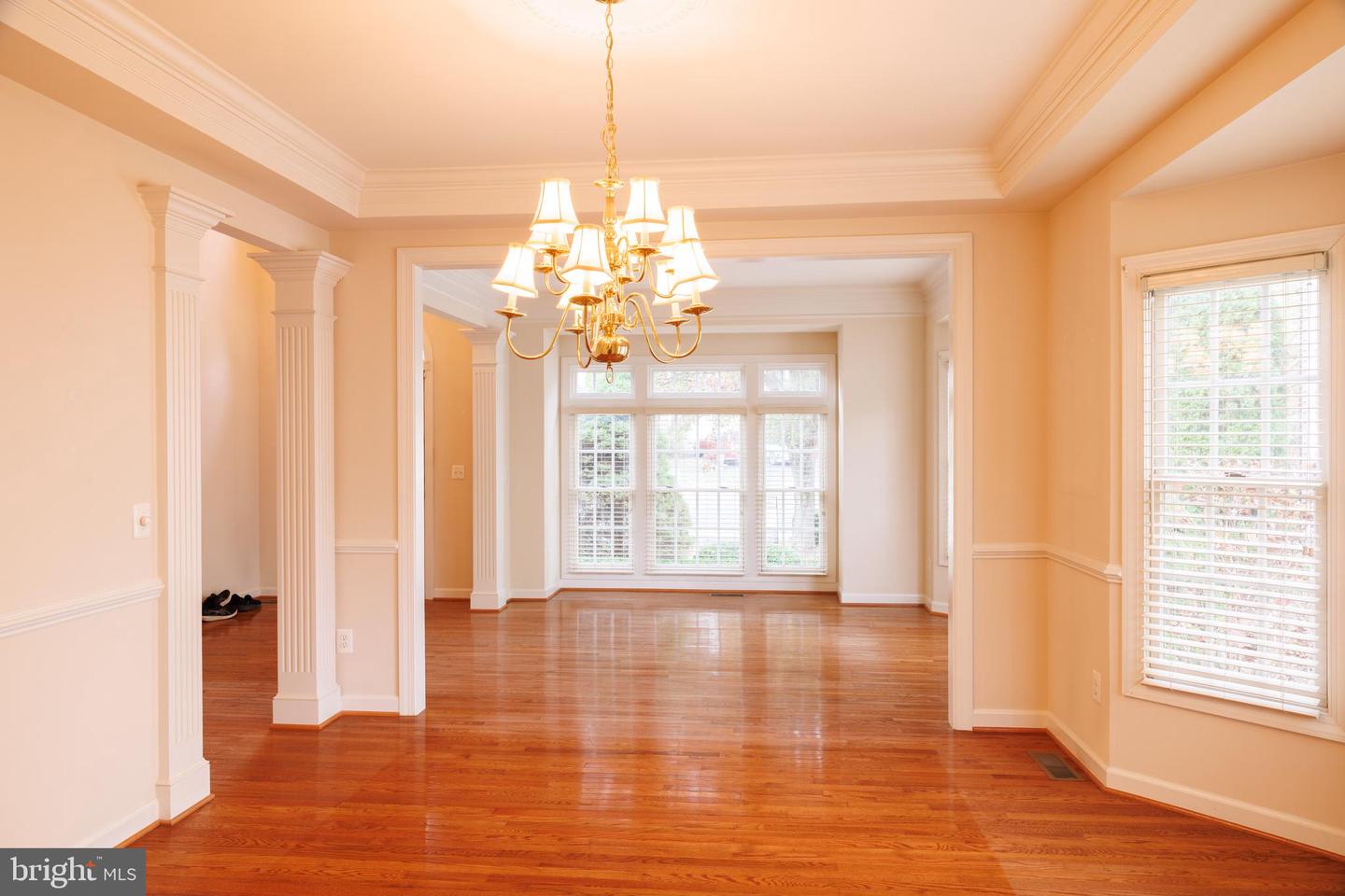 8623 JAMES CREEK DR, SPRINGFIELD, Virginia 22152, 5 Bedrooms Bedrooms, ,3 BathroomsBathrooms,Residential,For sale,8623 JAMES CREEK DR,VAFX2277582 MLS # VAFX2277582