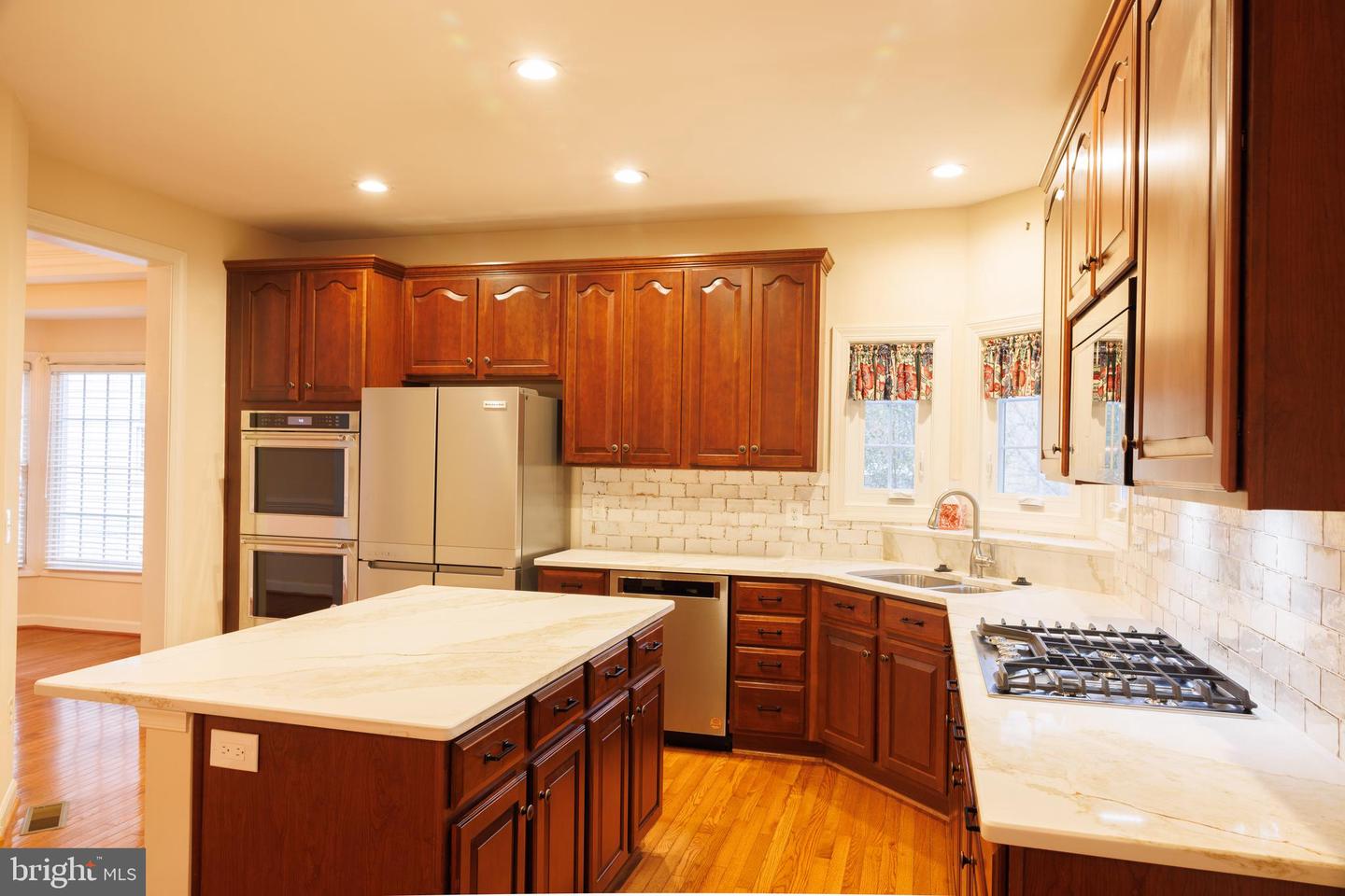 8623 JAMES CREEK DR, SPRINGFIELD, Virginia 22152, 5 Bedrooms Bedrooms, ,3 BathroomsBathrooms,Residential,For sale,8623 JAMES CREEK DR,VAFX2277582 MLS # VAFX2277582