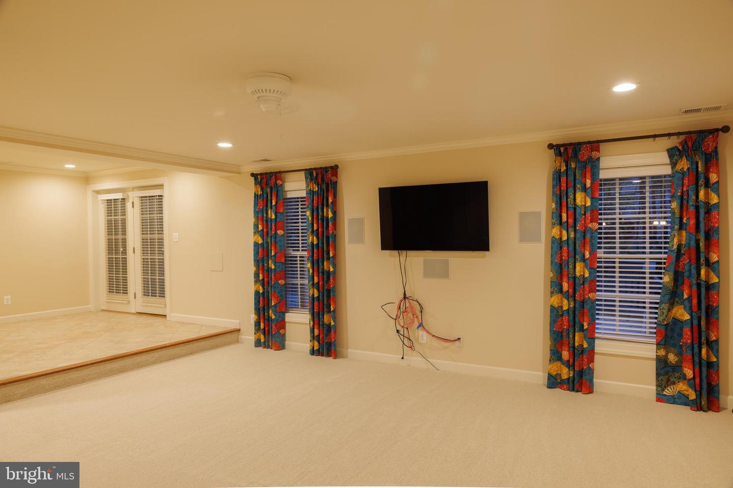 8623 JAMES CREEK DR, SPRINGFIELD, Virginia 22152, 5 Bedrooms Bedrooms, ,3 BathroomsBathrooms,Residential,For sale,8623 JAMES CREEK DR,VAFX2277582 MLS # VAFX2277582