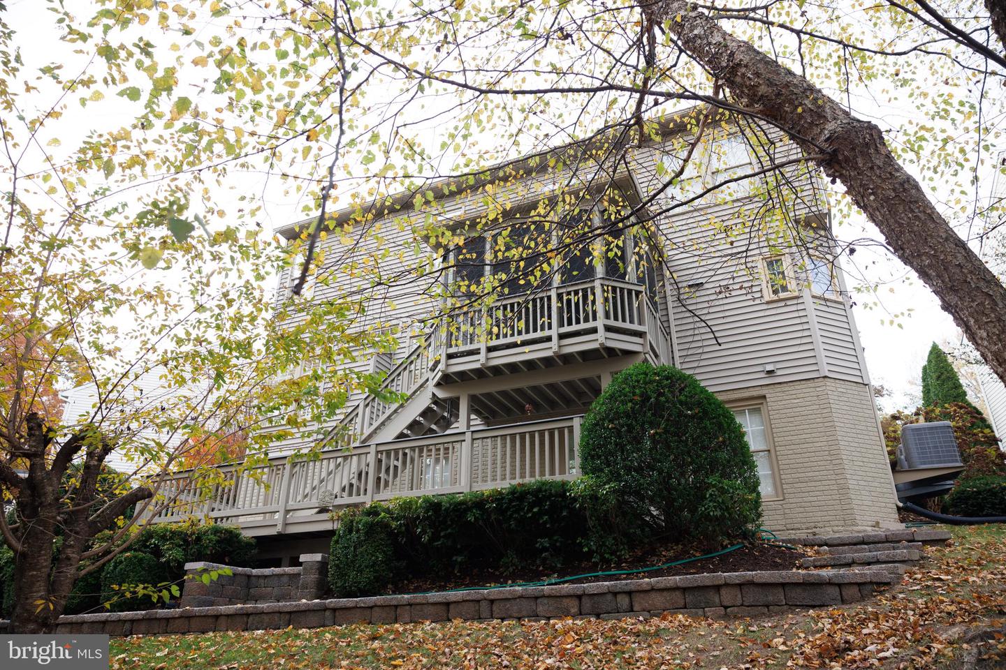 8623 JAMES CREEK DR, SPRINGFIELD, Virginia 22152, 5 Bedrooms Bedrooms, ,3 BathroomsBathrooms,Residential,For sale,8623 JAMES CREEK DR,VAFX2277582 MLS # VAFX2277582