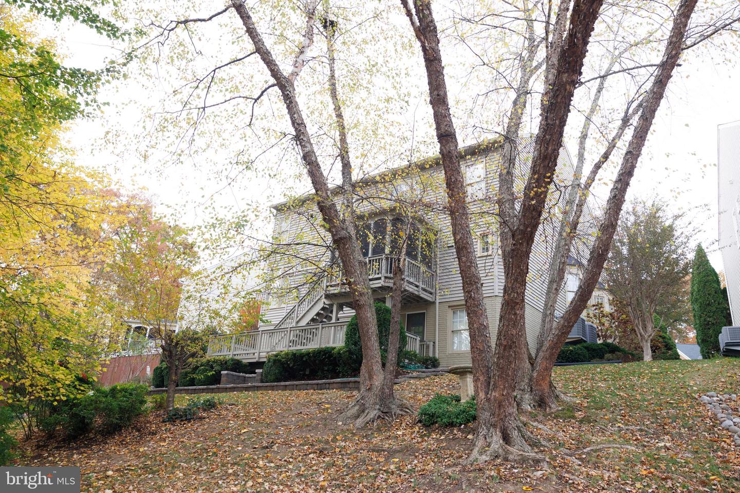 8623 JAMES CREEK DR, SPRINGFIELD, Virginia 22152, 5 Bedrooms Bedrooms, ,3 BathroomsBathrooms,Residential,For sale,8623 JAMES CREEK DR,VAFX2277582 MLS # VAFX2277582