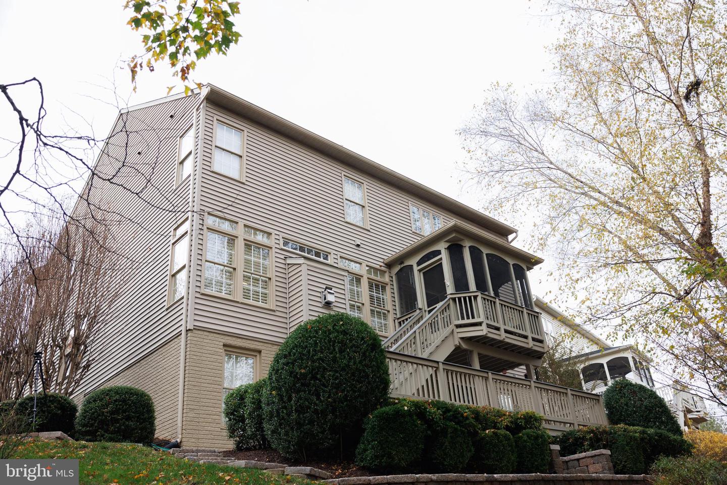 8623 JAMES CREEK DR, SPRINGFIELD, Virginia 22152, 5 Bedrooms Bedrooms, ,3 BathroomsBathrooms,Residential,For sale,8623 JAMES CREEK DR,VAFX2277582 MLS # VAFX2277582