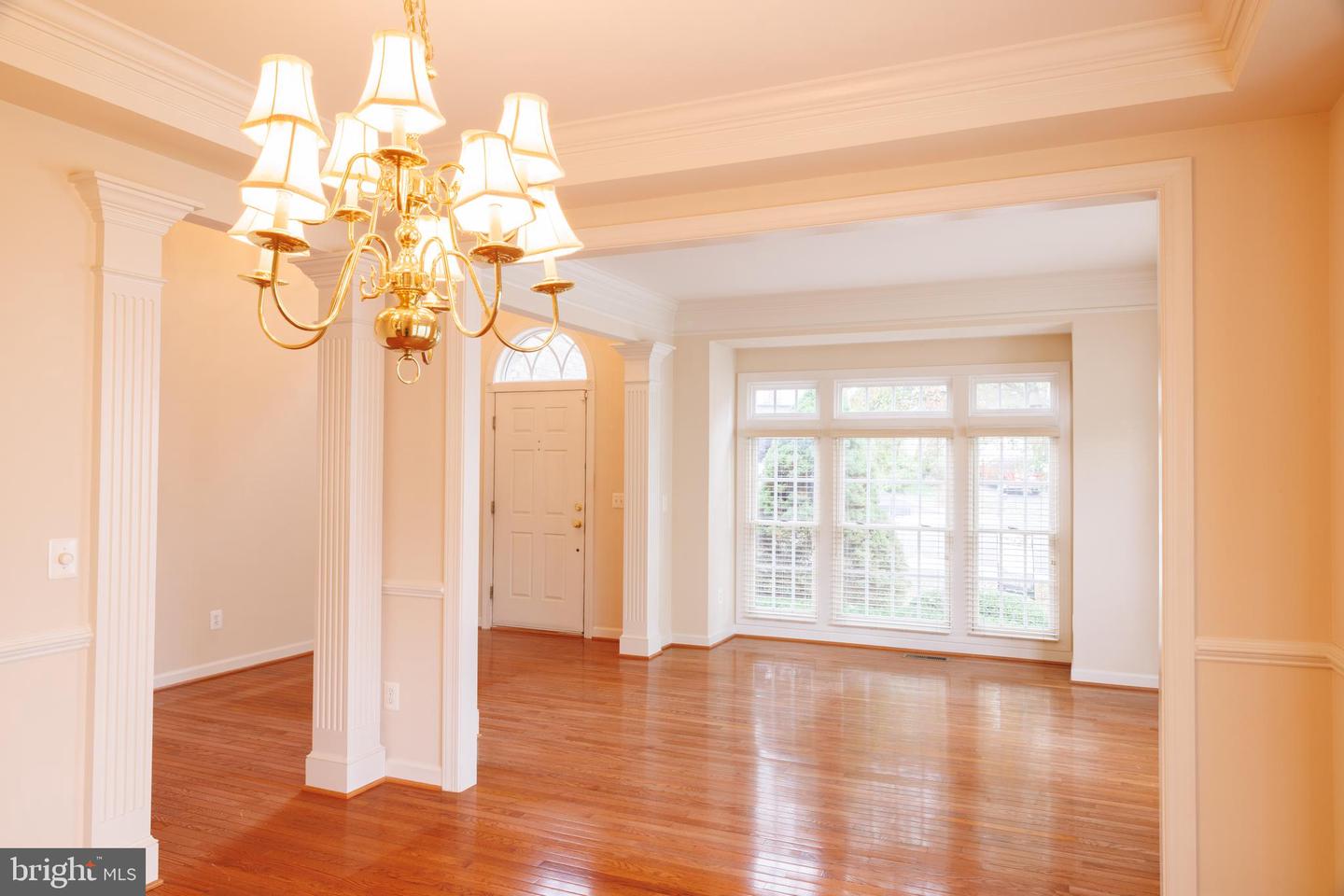 8623 JAMES CREEK DR, SPRINGFIELD, Virginia 22152, 5 Bedrooms Bedrooms, ,3 BathroomsBathrooms,Residential,For sale,8623 JAMES CREEK DR,VAFX2277582 MLS # VAFX2277582