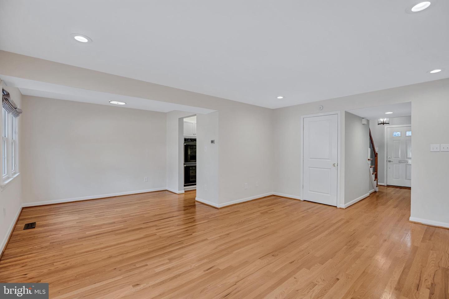 1840 GOLF VIEW CT, RESTON, Virginia 20190, 3 Bedrooms Bedrooms, ,2 BathroomsBathrooms,Residential,For sale,1840 GOLF VIEW CT,VAFX2277826 MLS # VAFX2277826 1840 GOLF VIEW CT, RESTON, Virginia 20190, 3 Bedrooms Bedrooms, ,2 BathroomsBathrooms,Residential,For sale,1840 GOLF VIEW CT,VAFX2277826 MLS # VAFX2277826