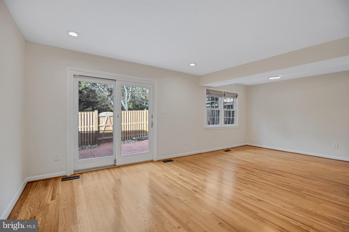 1840 GOLF VIEW CT, RESTON, Virginia 20190, 3 Bedrooms Bedrooms, ,2 BathroomsBathrooms,Residential,For sale,1840 GOLF VIEW CT,VAFX2277826 MLS # VAFX2277826 1840 GOLF VIEW CT, RESTON, Virginia 20190, 3 Bedrooms Bedrooms, ,2 BathroomsBathrooms,Residential,For sale,1840 GOLF VIEW CT,VAFX2277826 MLS # VAFX2277826