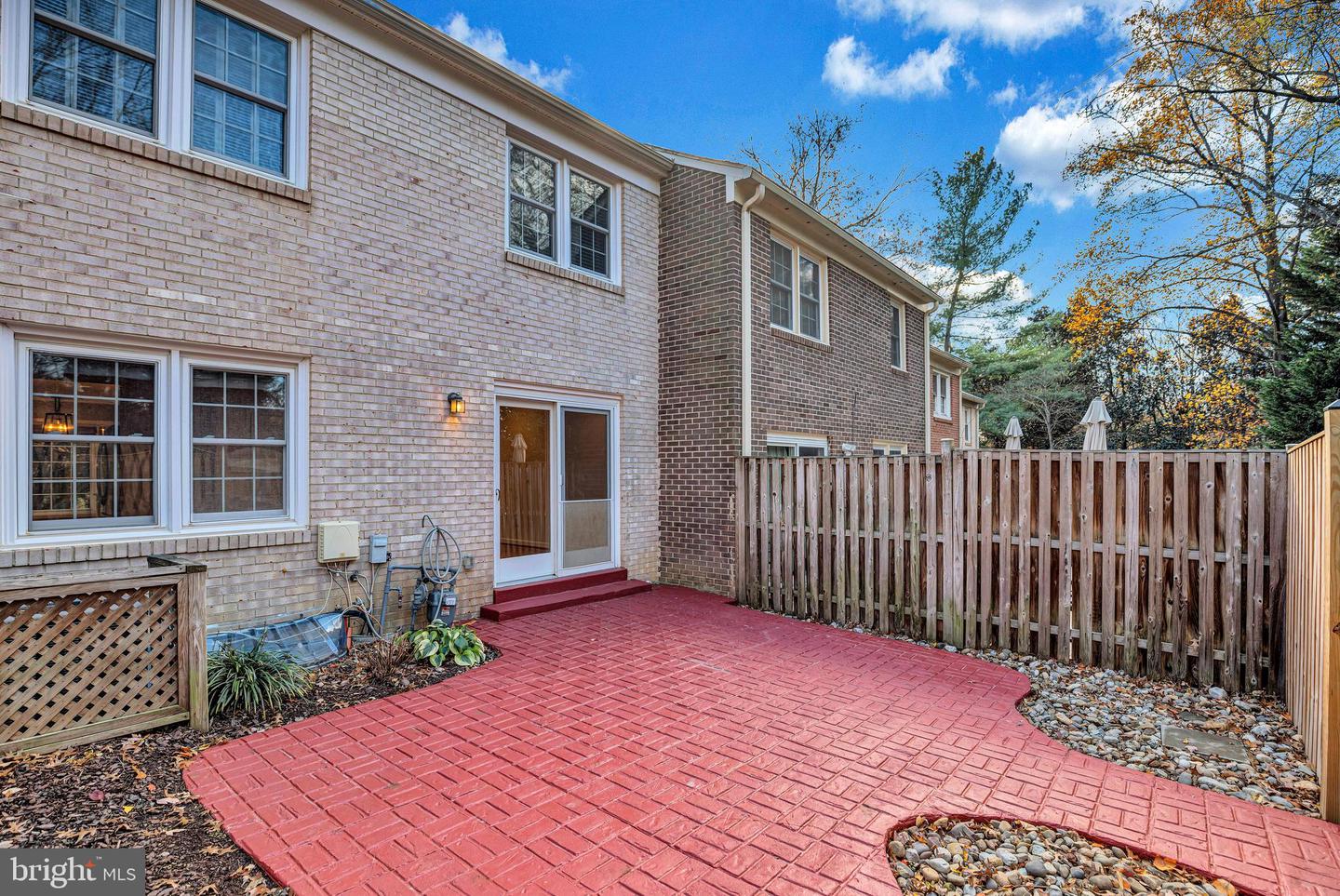 1840 GOLF VIEW CT, RESTON, Virginia 20190, 3 Bedrooms Bedrooms, ,2 BathroomsBathrooms,Residential,For sale,1840 GOLF VIEW CT,VAFX2277826 MLS # VAFX2277826 1840 GOLF VIEW CT, RESTON, Virginia 20190, 3 Bedrooms Bedrooms, ,2 BathroomsBathrooms,Residential,For sale,1840 GOLF VIEW CT,VAFX2277826 MLS # VAFX2277826
