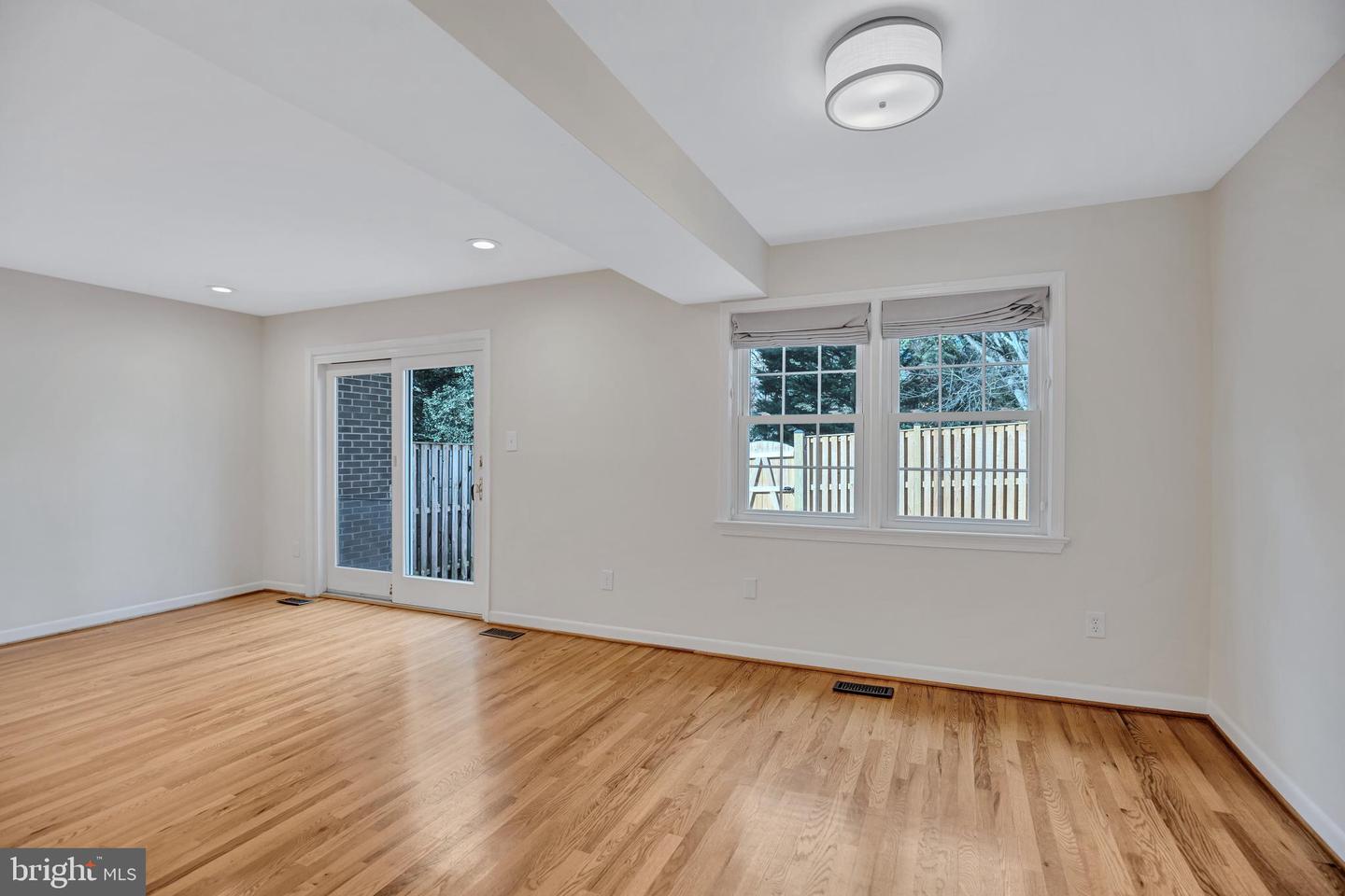 1840 GOLF VIEW CT, RESTON, Virginia 20190, 3 Bedrooms Bedrooms, ,2 BathroomsBathrooms,Residential,For sale,1840 GOLF VIEW CT,VAFX2277826 MLS # VAFX2277826 1840 GOLF VIEW CT, RESTON, Virginia 20190, 3 Bedrooms Bedrooms, ,2 BathroomsBathrooms,Residential,For sale,1840 GOLF VIEW CT,VAFX2277826 MLS # VAFX2277826