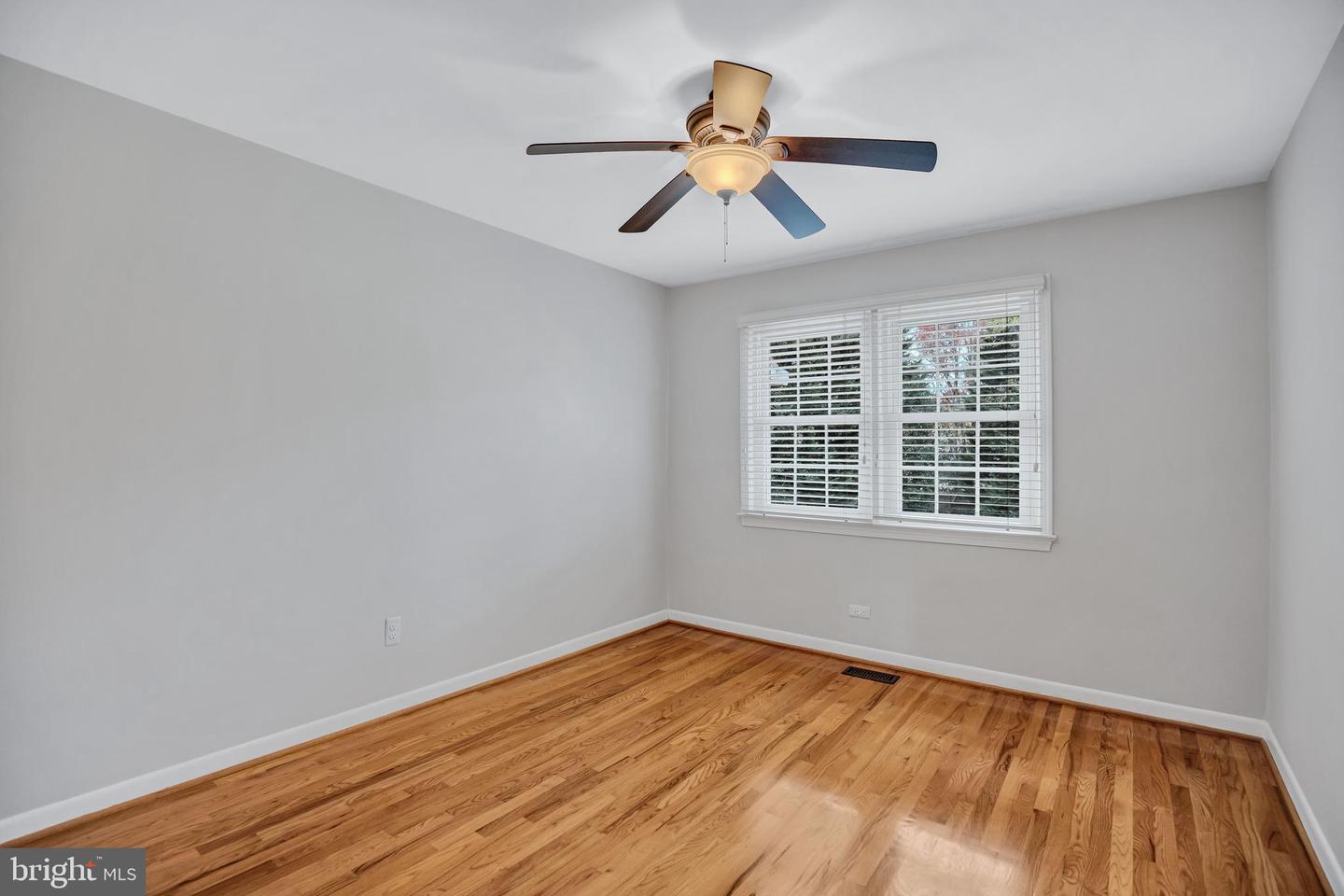 1840 GOLF VIEW CT, RESTON, Virginia 20190, 3 Bedrooms Bedrooms, ,2 BathroomsBathrooms,Residential,For sale,1840 GOLF VIEW CT,VAFX2277826 MLS # VAFX2277826 1840 GOLF VIEW CT, RESTON, Virginia 20190, 3 Bedrooms Bedrooms, ,2 BathroomsBathrooms,Residential,For sale,1840 GOLF VIEW CT,VAFX2277826 MLS # VAFX2277826