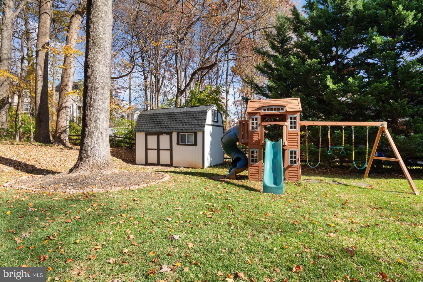 10714 DUDLEY CT, FAIRFAX, Virginia 22030, 4 Bedrooms Bedrooms, ,2 BathroomsBathrooms,Residential,For sale,10714 DUDLEY CT,VAFX2277946 MLS # VAFX2277946