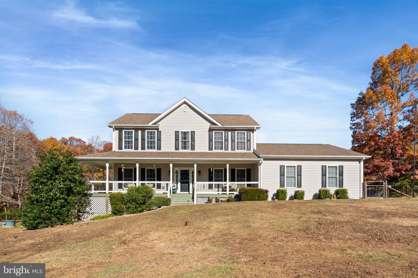 2182 TOWLES RD, MIDLAND, Virginia 22728, 5 Bedrooms Bedrooms, ,4 BathroomsBathrooms,Residential,For sale,2182 TOWLES RD,VAFQ2019608 MLS # VAFQ2019608