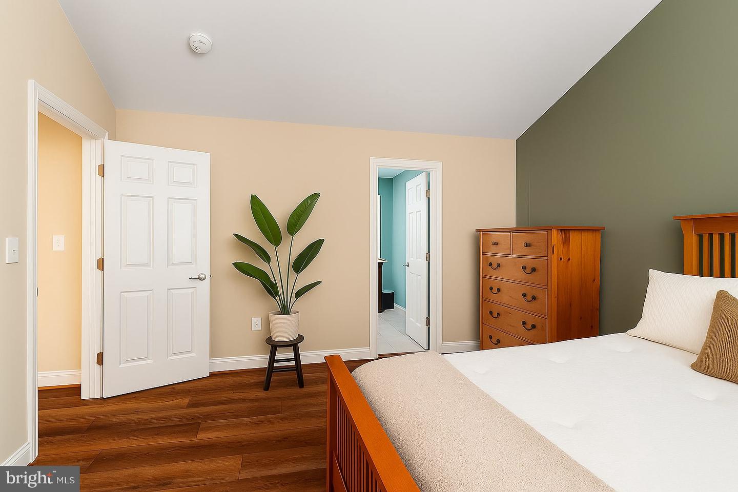 2182 TOWLES RD, MIDLAND, Virginia 22728, 5 Bedrooms Bedrooms, ,4 BathroomsBathrooms,Residential,For sale,2182 TOWLES RD,VAFQ2019608 MLS # VAFQ2019608