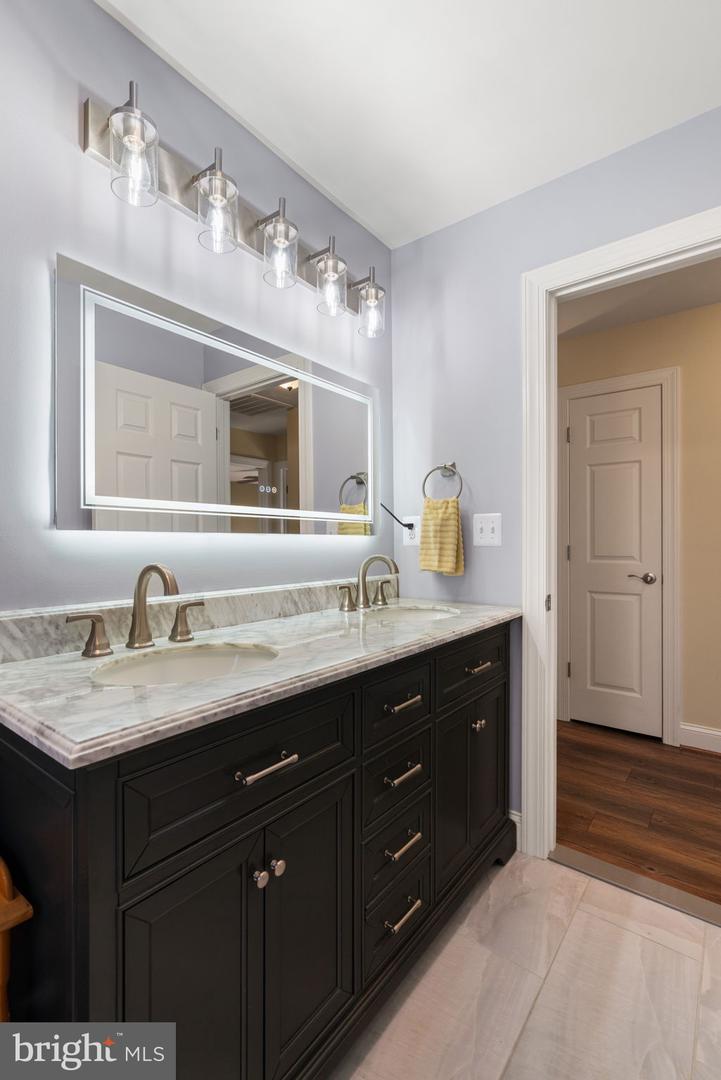 2182 TOWLES RD, MIDLAND, Virginia 22728, 5 Bedrooms Bedrooms, ,4 BathroomsBathrooms,Residential,For sale,2182 TOWLES RD,VAFQ2019608 MLS # VAFQ2019608