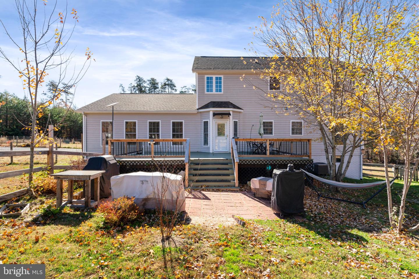 2182 TOWLES RD, MIDLAND, Virginia 22728, 5 Bedrooms Bedrooms, ,4 BathroomsBathrooms,Residential,For sale,2182 TOWLES RD,VAFQ2019608 MLS # VAFQ2019608