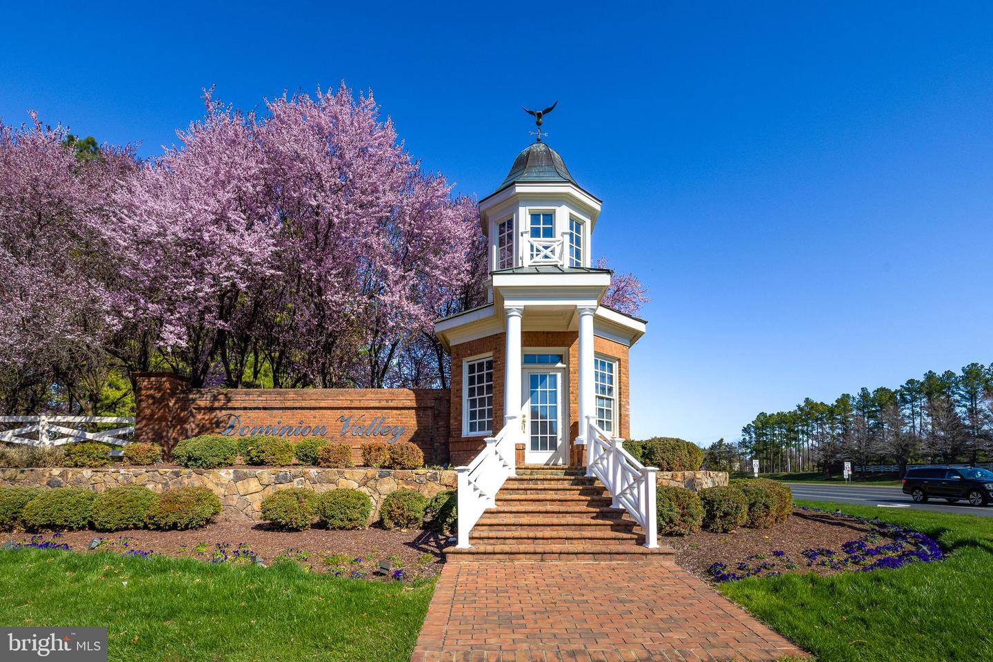 5923 INTERLACHEN CT, HAYMARKET, Virginia 20169, 4 Bedrooms Bedrooms, 8 Rooms Rooms,3 BathroomsBathrooms,Residential,For sale,5923 INTERLACHEN CT,VAPW2107532 MLS # VAPW2107532 5923 INTERLACHEN CT, HAYMARKET, Virginia 20169, 4 Bedrooms Bedrooms, 8 Rooms Rooms,3 BathroomsBathrooms,Residential,For sale,5923 INTERLACHEN CT,VAPW2107532 MLS # VAPW2107532