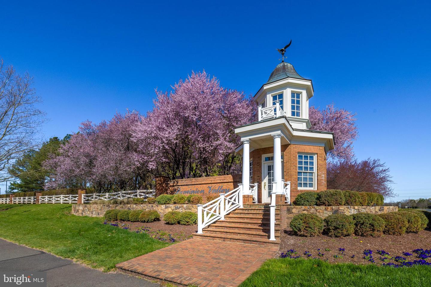 5923 INTERLACHEN CT, HAYMARKET, Virginia 20169, 4 Bedrooms Bedrooms, 8 Rooms Rooms,3 BathroomsBathrooms,Residential,For sale,5923 INTERLACHEN CT,VAPW2107532 MLS # VAPW2107532 5923 INTERLACHEN CT, HAYMARKET, Virginia 20169, 4 Bedrooms Bedrooms, 8 Rooms Rooms,3 BathroomsBathrooms,Residential,For sale,5923 INTERLACHEN CT,VAPW2107532 MLS # VAPW2107532