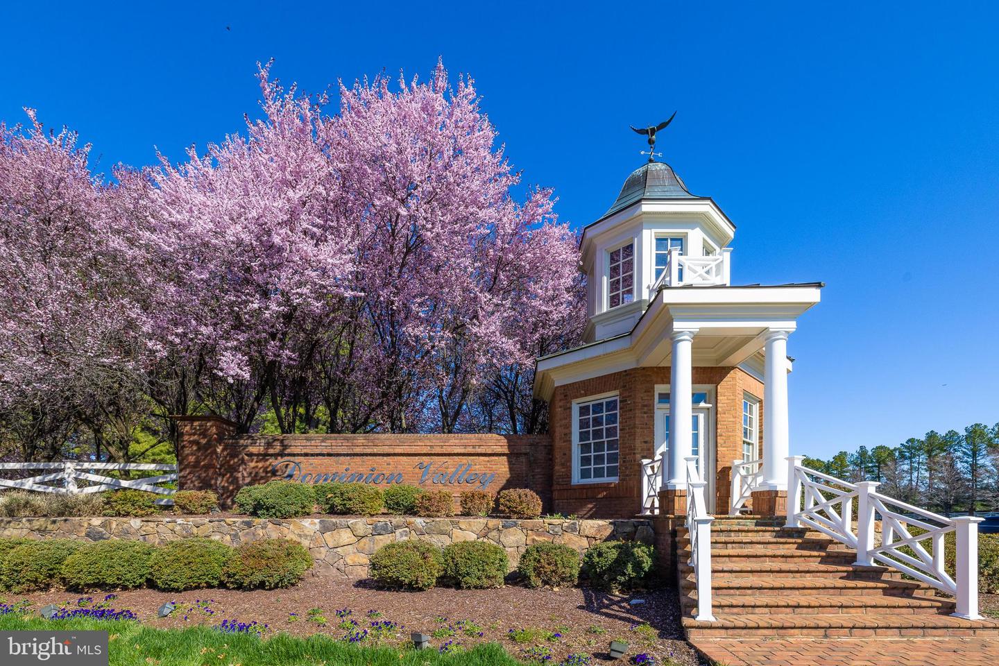 5923 INTERLACHEN CT, HAYMARKET, Virginia 20169, 4 Bedrooms Bedrooms, 8 Rooms Rooms,3 BathroomsBathrooms,Residential,For sale,5923 INTERLACHEN CT,VAPW2107532 MLS # VAPW2107532 5923 INTERLACHEN CT, HAYMARKET, Virginia 20169, 4 Bedrooms Bedrooms, 8 Rooms Rooms,3 BathroomsBathrooms,Residential,For sale,5923 INTERLACHEN CT,VAPW2107532 MLS # VAPW2107532