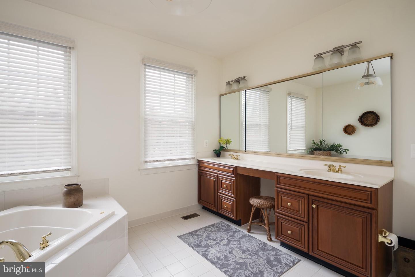 5923 INTERLACHEN CT, HAYMARKET, Virginia 20169, 4 Bedrooms Bedrooms, 8 Rooms Rooms,3 BathroomsBathrooms,Residential,For sale,5923 INTERLACHEN CT,VAPW2107532 MLS # VAPW2107532 5923 INTERLACHEN CT, HAYMARKET, Virginia 20169, 4 Bedrooms Bedrooms, 8 Rooms Rooms,3 BathroomsBathrooms,Residential,For sale,5923 INTERLACHEN CT,VAPW2107532 MLS # VAPW2107532