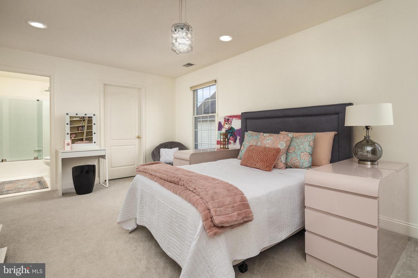 5923 INTERLACHEN CT, HAYMARKET, Virginia 20169, 4 Bedrooms Bedrooms, 8 Rooms Rooms,3 BathroomsBathrooms,Residential,For sale,5923 INTERLACHEN CT,VAPW2107532 MLS # VAPW2107532 5923 INTERLACHEN CT, HAYMARKET, Virginia 20169, 4 Bedrooms Bedrooms, 8 Rooms Rooms,3 BathroomsBathrooms,Residential,For sale,5923 INTERLACHEN CT,VAPW2107532 MLS # VAPW2107532