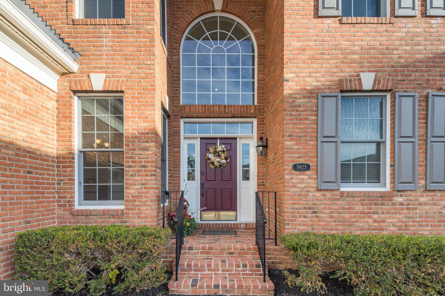 5923 INTERLACHEN CT, HAYMARKET, Virginia 20169, 4 Bedrooms Bedrooms, 8 Rooms Rooms,3 BathroomsBathrooms,Residential,For sale,5923 INTERLACHEN CT,VAPW2107532 MLS # VAPW2107532 5923 INTERLACHEN CT, HAYMARKET, Virginia 20169, 4 Bedrooms Bedrooms, 8 Rooms Rooms,3 BathroomsBathrooms,Residential,For sale,5923 INTERLACHEN CT,VAPW2107532 MLS # VAPW2107532