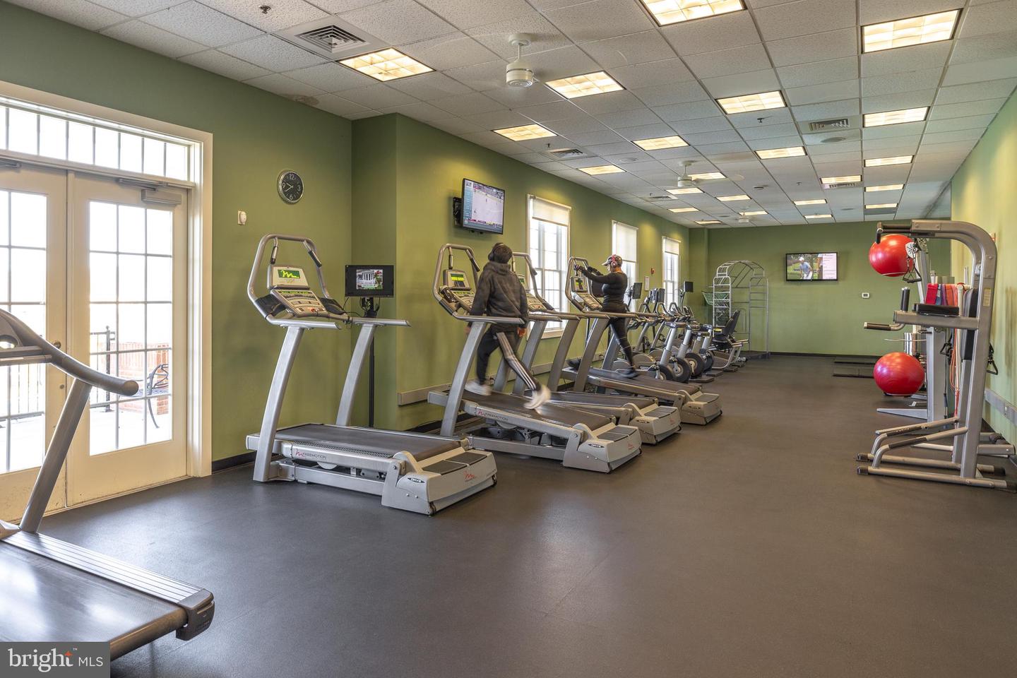 5923 INTERLACHEN CT, HAYMARKET, Virginia 20169, 4 Bedrooms Bedrooms, 8 Rooms Rooms,3 BathroomsBathrooms,Residential,For sale,5923 INTERLACHEN CT,VAPW2107532 MLS # VAPW2107532 5923 INTERLACHEN CT, HAYMARKET, Virginia 20169, 4 Bedrooms Bedrooms, 8 Rooms Rooms,3 BathroomsBathrooms,Residential,For sale,5923 INTERLACHEN CT,VAPW2107532 MLS # VAPW2107532