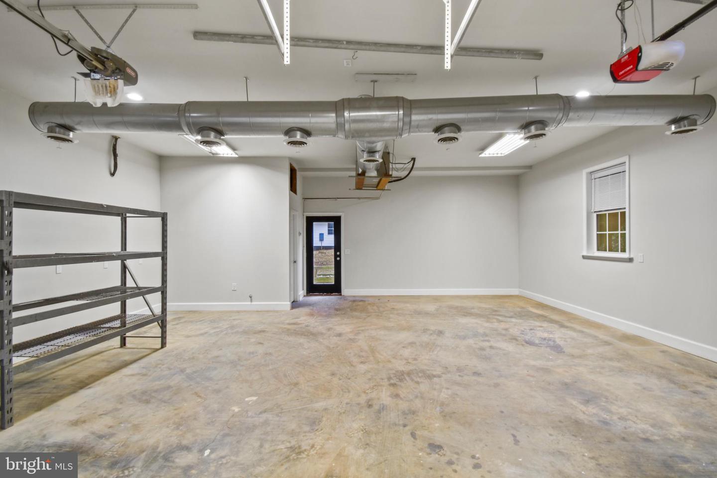 187 DUFF LN, RUCKERSVILLE, Virginia 22968, 6 Bedrooms Bedrooms, ,6 BathroomsBathrooms,Residential,For sale,187 DUFF LN,VAGR2000778 MLS # VAGR2000778