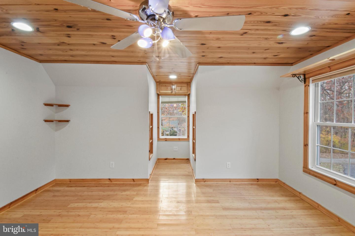 187 DUFF LN, RUCKERSVILLE, Virginia 22968, 6 Bedrooms Bedrooms, ,6 BathroomsBathrooms,Residential,For sale,187 DUFF LN,VAGR2000778 MLS # VAGR2000778