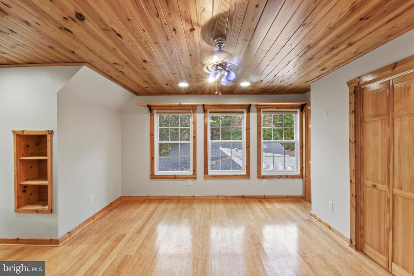 187 DUFF LN, RUCKERSVILLE, Virginia 22968, 6 Bedrooms Bedrooms, ,6 BathroomsBathrooms,Residential,For sale,187 DUFF LN,VAGR2000778 MLS # VAGR2000778