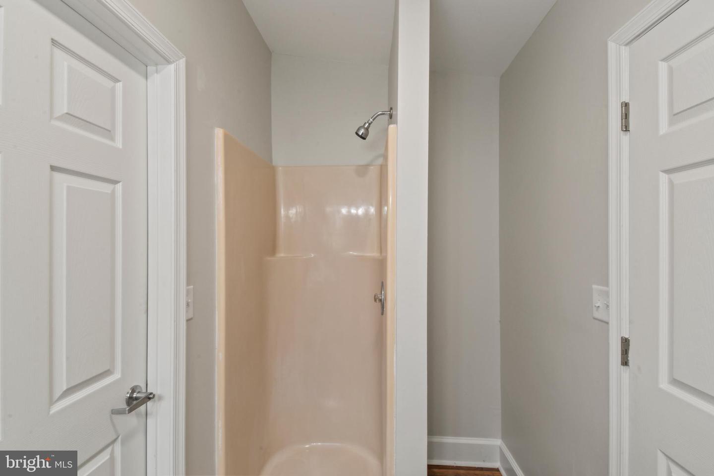 187 DUFF LN, RUCKERSVILLE, Virginia 22968, 6 Bedrooms Bedrooms, ,6 BathroomsBathrooms,Residential,For sale,187 DUFF LN,VAGR2000778 MLS # VAGR2000778