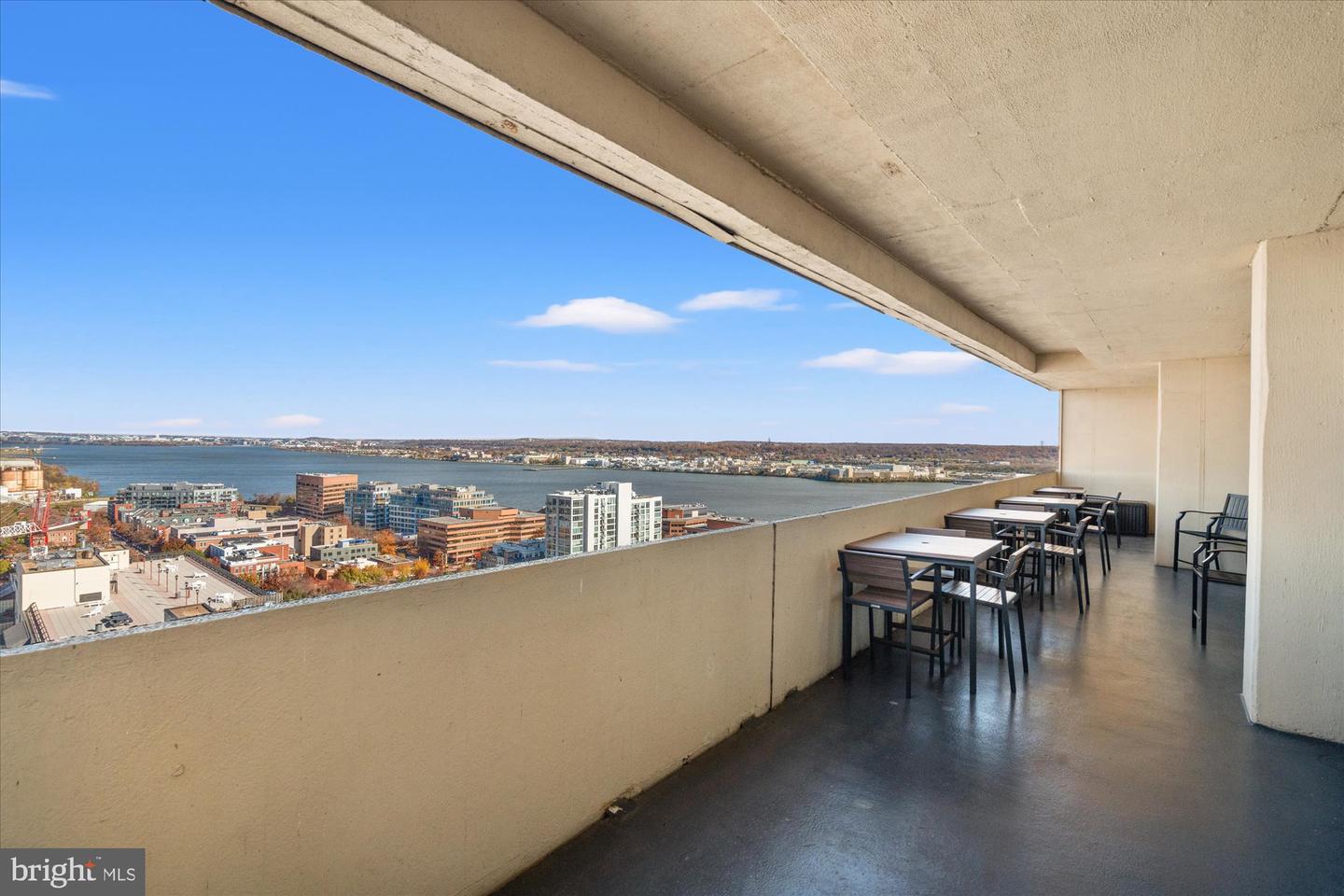 400 MADISON ST #304, ALEXANDRIA, Virginia 22314, 2 Bedrooms Bedrooms, ,2 BathroomsBathrooms,Residential,For sale,400 MADISON ST #304,VAAX2051640 MLS # VAAX2051640 400 MADISON ST #304, ALEXANDRIA, Virginia 22314, 2 Bedrooms Bedrooms, ,2 BathroomsBathrooms,Residential,For sale,400 MADISON ST #304,VAAX2051640 MLS # VAAX2051640