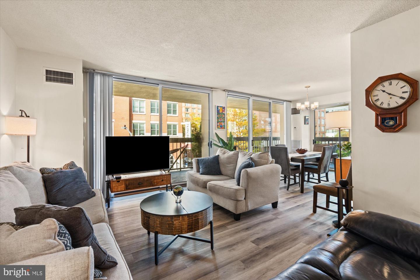 400 MADISON ST #304, ALEXANDRIA, Virginia 22314, 2 Bedrooms Bedrooms, ,2 BathroomsBathrooms,Residential,For sale,400 MADISON ST #304,VAAX2051640 MLS # VAAX2051640 400 MADISON ST #304, ALEXANDRIA, Virginia 22314, 2 Bedrooms Bedrooms, ,2 BathroomsBathrooms,Residential,For sale,400 MADISON ST #304,VAAX2051640 MLS # VAAX2051640