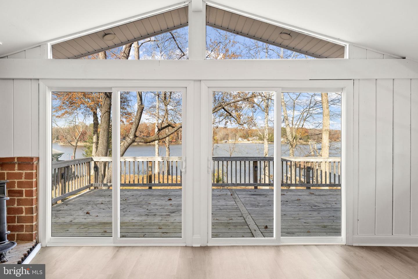 1262 S LAKESHORE DR, LOUISA, Virginia 23093, 3 Bedrooms Bedrooms, 9 Rooms Rooms,2 BathroomsBathrooms,Residential,For sale,1262 S LAKESHORE DR,VALA2008892 MLS # VALA2008892