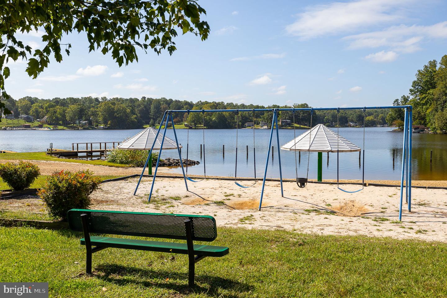 1262 S LAKESHORE DR, LOUISA, Virginia 23093, 3 Bedrooms Bedrooms, 9 Rooms Rooms,2 BathroomsBathrooms,Residential,For sale,1262 S LAKESHORE DR,VALA2008892 MLS # VALA2008892