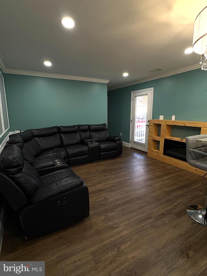 26 CABELL RD, STAFFORD, Virginia 22554, 2 Bedrooms Bedrooms, 4 Rooms Rooms,2 BathroomsBathrooms,Residential,For sale,26 CABELL RD,VAST2044172 MLS # VAST2044172 26 CABELL RD, STAFFORD, Virginia 22554, 2 Bedrooms Bedrooms, 4 Rooms Rooms,2 BathroomsBathrooms,Residential,For sale,26 CABELL RD,VAST2044172 MLS # VAST2044172