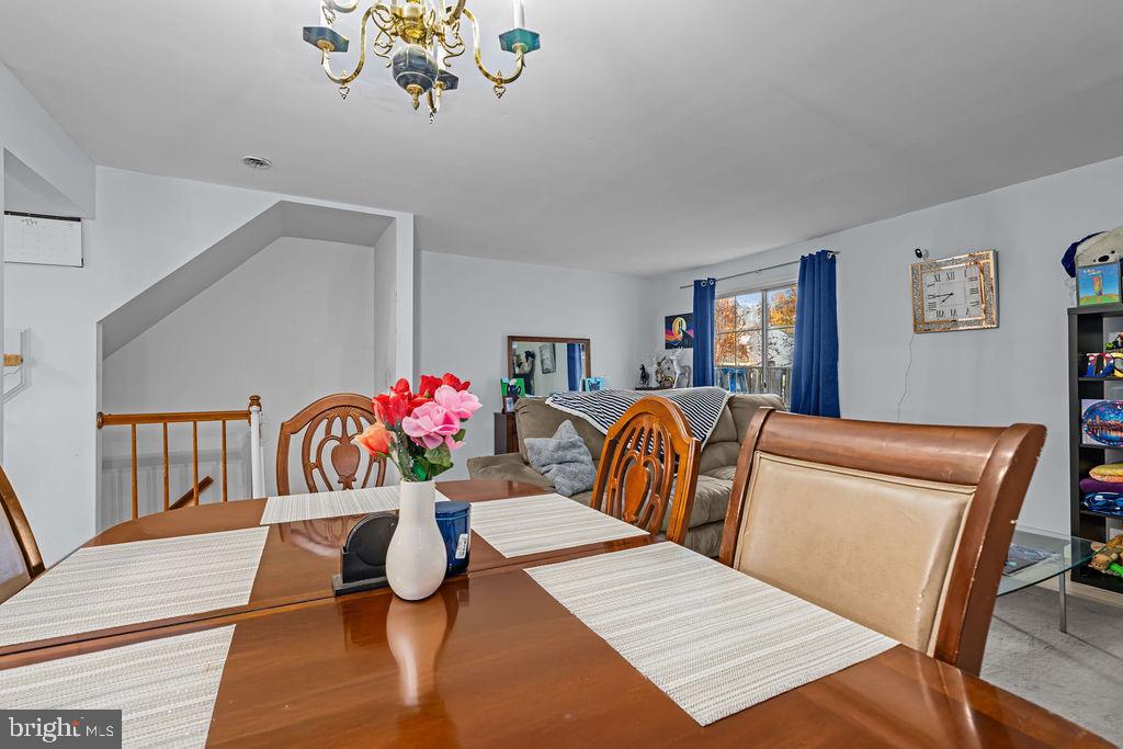 14434 SALISBURY PLAIN CT, CENTREVILLE, Virginia 20120, 2 Bedrooms Bedrooms, ,3 BathroomsBathrooms,Residential,For sale,14434 SALISBURY PLAIN CT,VAFX2278710 MLS # VAFX2278710