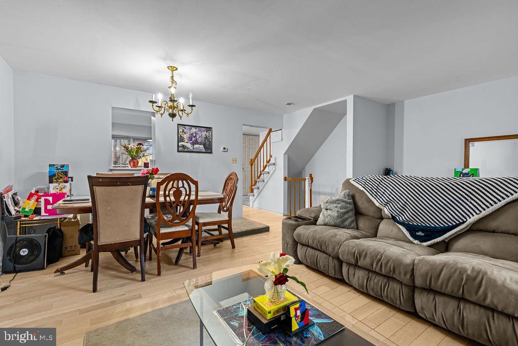 14434 SALISBURY PLAIN CT, CENTREVILLE, Virginia 20120, 2 Bedrooms Bedrooms, ,3 BathroomsBathrooms,Residential,For sale,14434 SALISBURY PLAIN CT,VAFX2278710 MLS # VAFX2278710