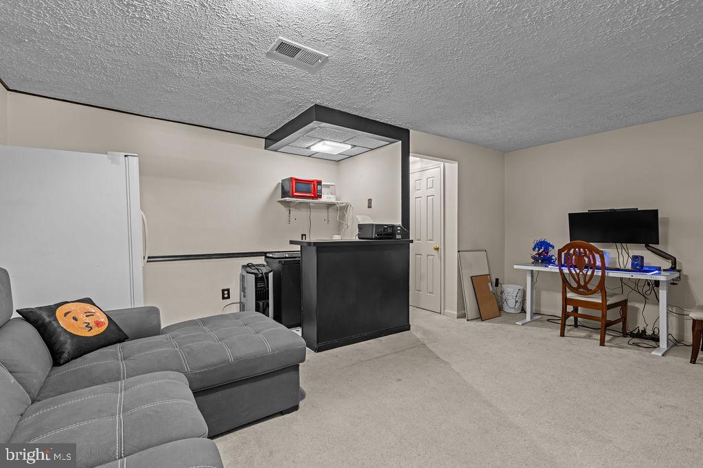 14434 SALISBURY PLAIN CT, CENTREVILLE, Virginia 20120, 2 Bedrooms Bedrooms, ,3 BathroomsBathrooms,Residential,For sale,14434 SALISBURY PLAIN CT,VAFX2278710 MLS # VAFX2278710