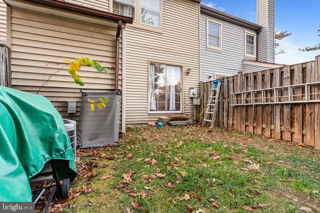 14434 SALISBURY PLAIN CT, CENTREVILLE, Virginia 20120, 2 Bedrooms Bedrooms, ,3 BathroomsBathrooms,Residential,For sale,14434 SALISBURY PLAIN CT,VAFX2278710 MLS # VAFX2278710